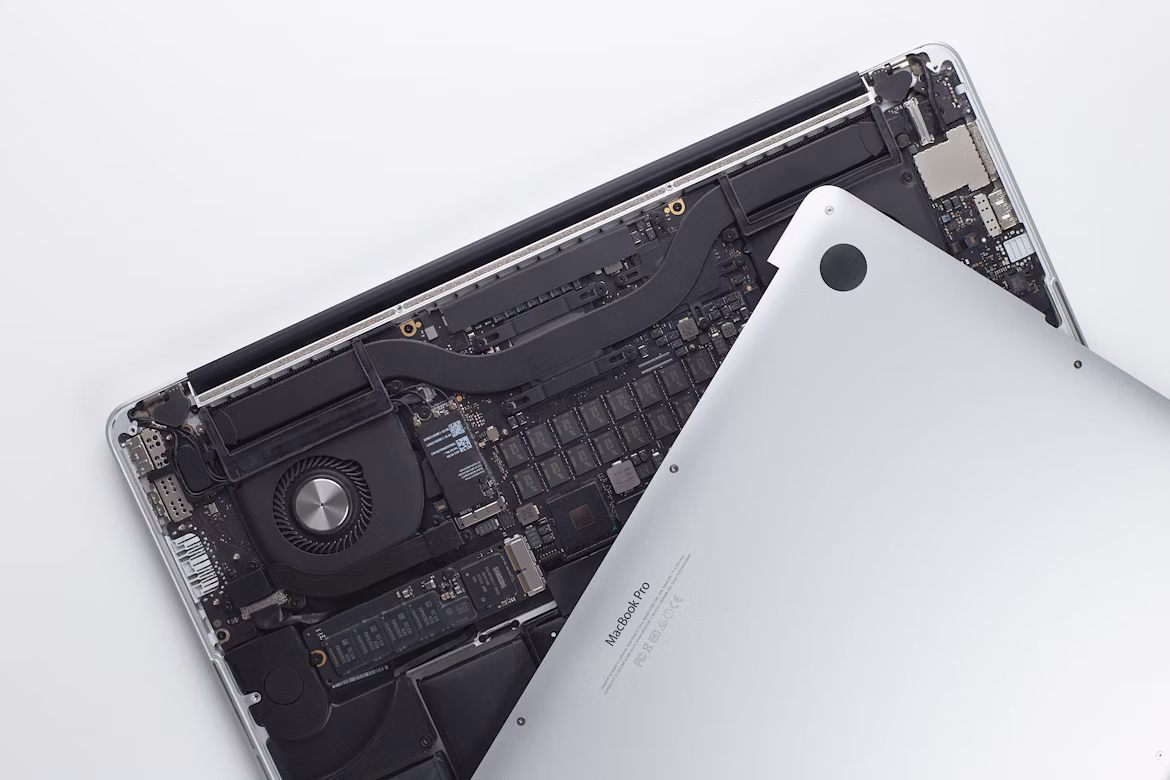Why Your MacBook Won’t Start Up – Common Problems Solved by DRA-3C Experts
