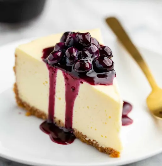 Creamy Cheesecakes That Melt in Every Bite and Delight Sweet Lovers