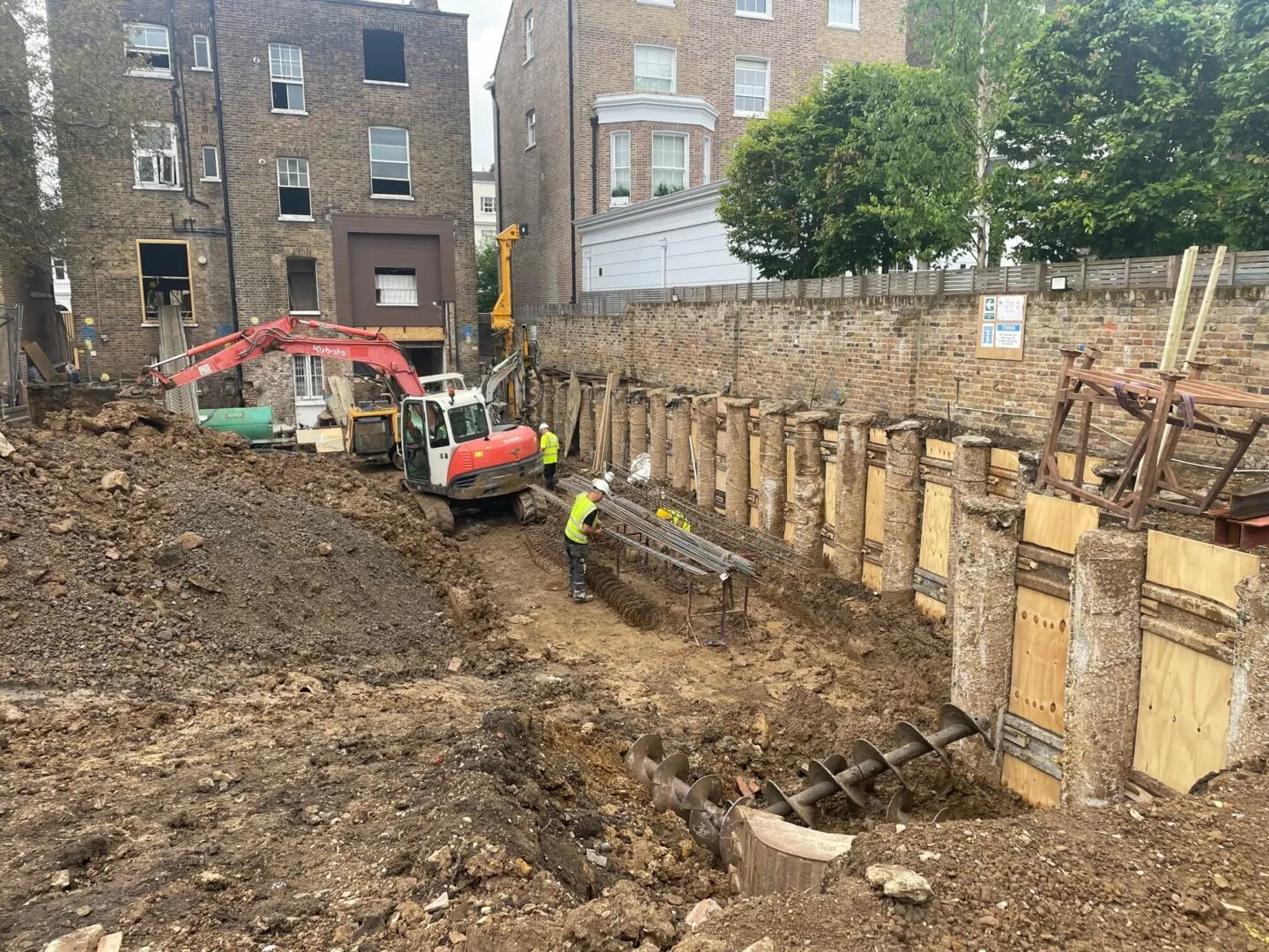 Building Underground Living Space in London: The Growing Demand for Basement Construction