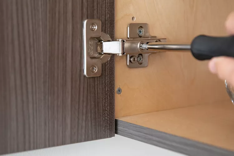 Loose Cabinet Hinges: Tighten Them Before Doors Sag